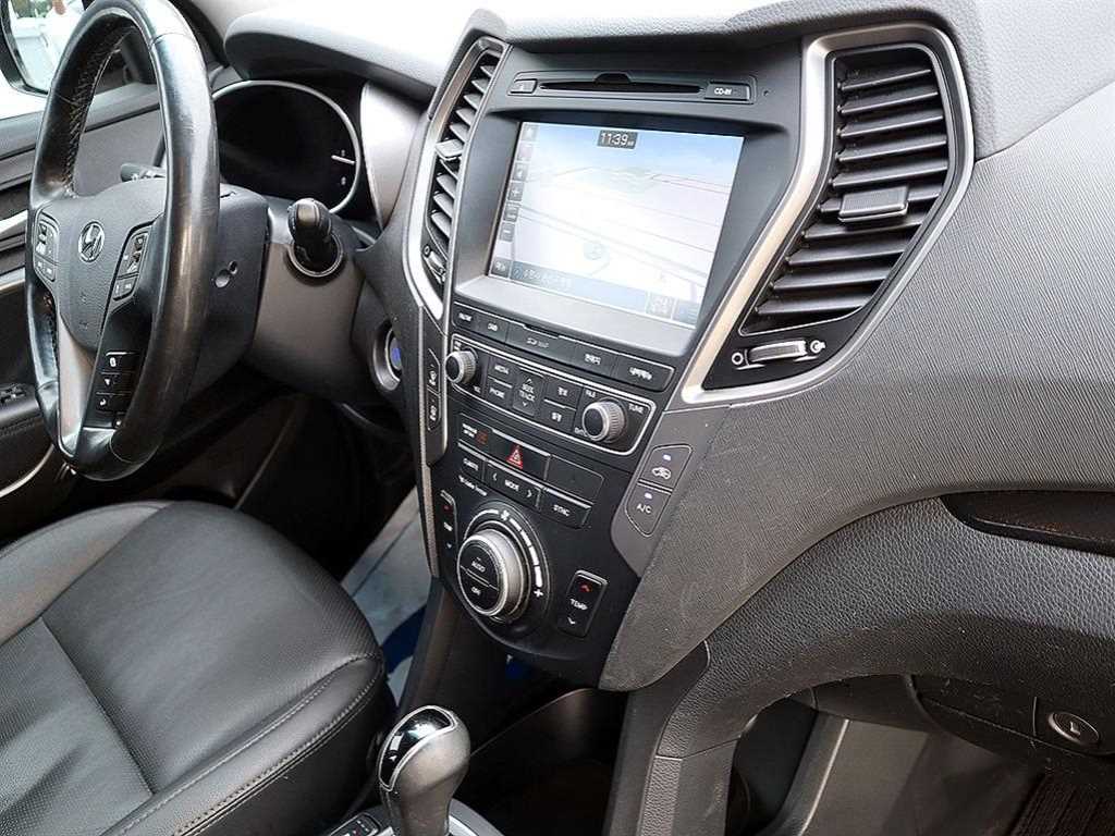 Hyundai Santafe — photo 11