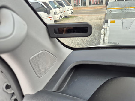 Hyundai Solati — photo 18