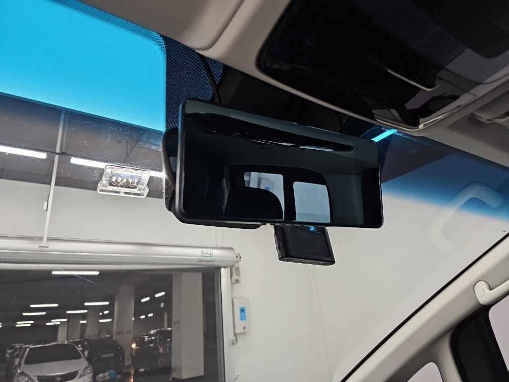 Hyundai Staria — photo 14