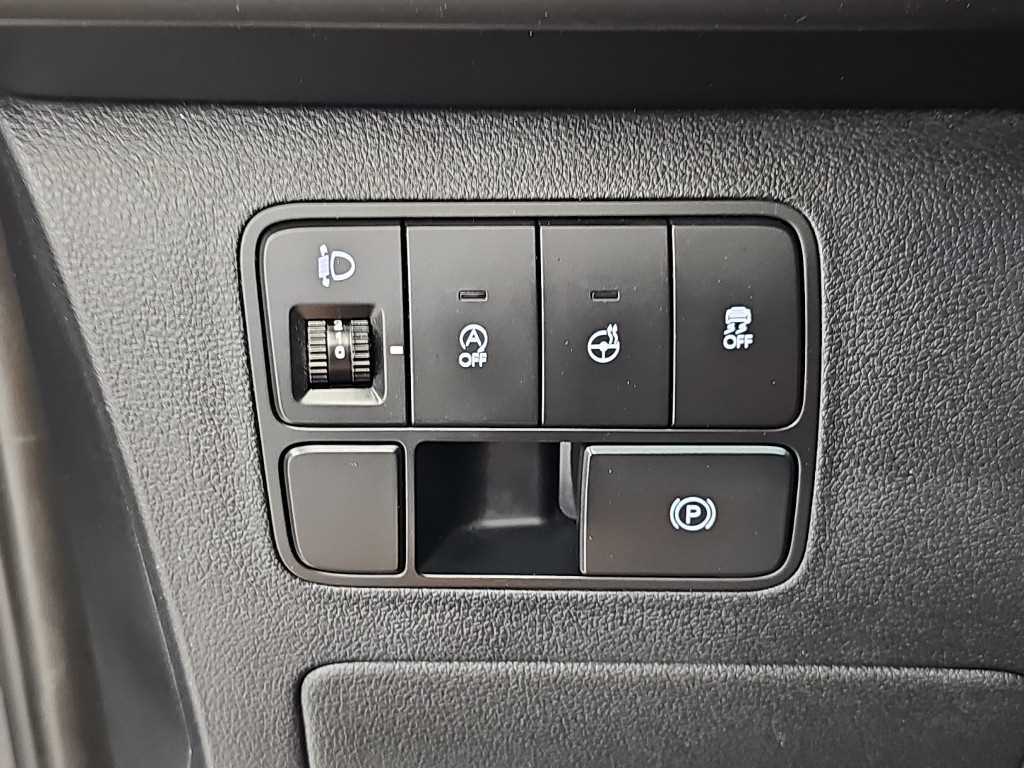 Hyundai Staria — photo 16