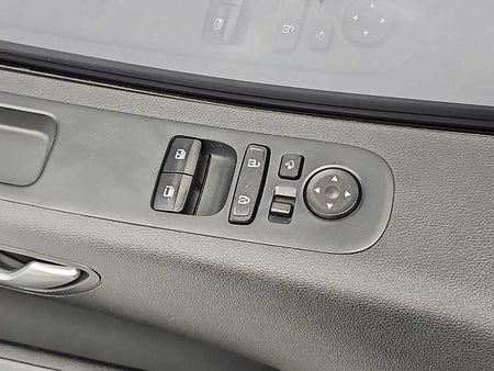 Hyundai Staria — photo 17
