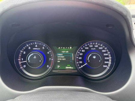Hyundai Grandeur — photo 15
