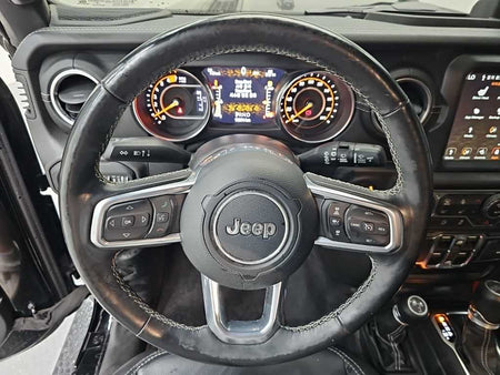 Jeep Wrangler — photo 09