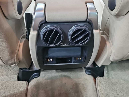 Land Rover Discovery — photo 13