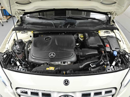 Mercedes-Benz GLA-Class — photo 06