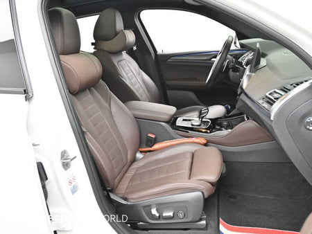 BMW X4 — photo 10
