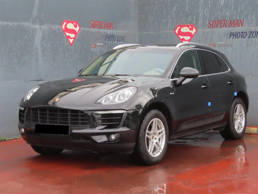 Porsche Macan — photo 01