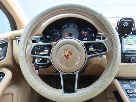 Porsche Macan — photo 10