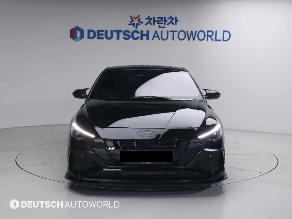 Hyundai Avante — photo 03