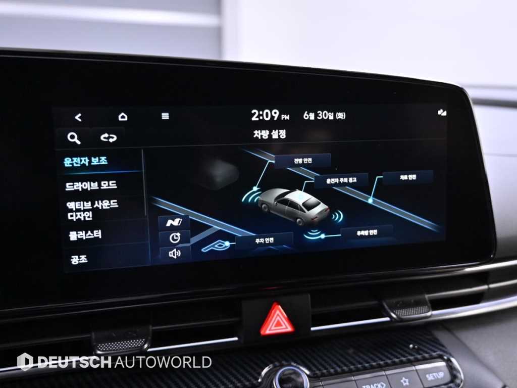 Hyundai Avante — photo 17