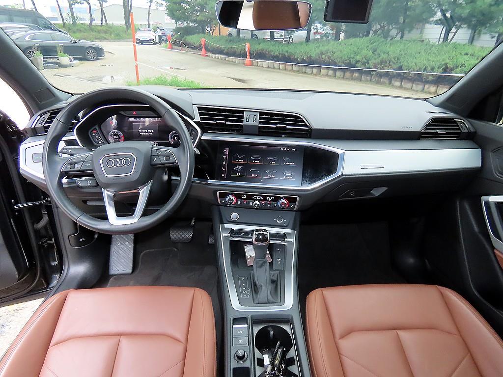 Audi Q3 — photo 07