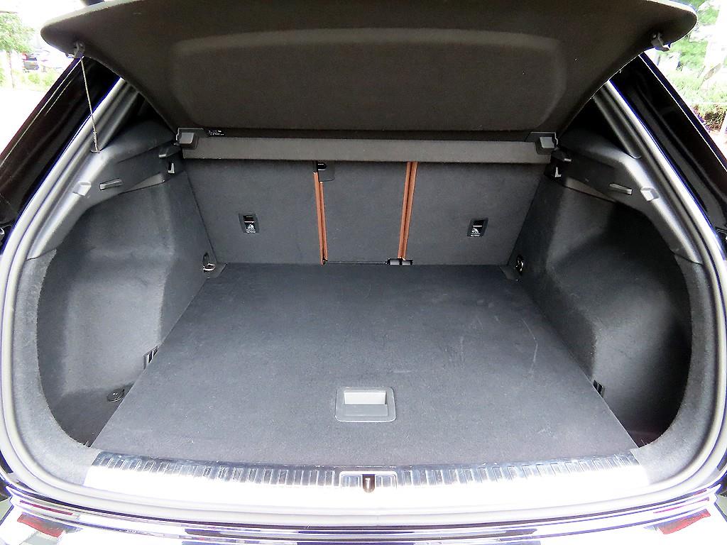 Audi Q3 — photo 17