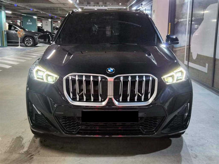 BMW X1 — photo 02