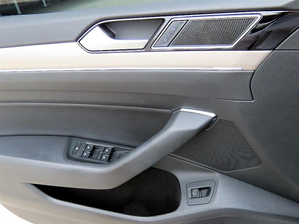 Volkswagen Arteon — photo 12