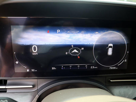 Kia Carnival — photo 09