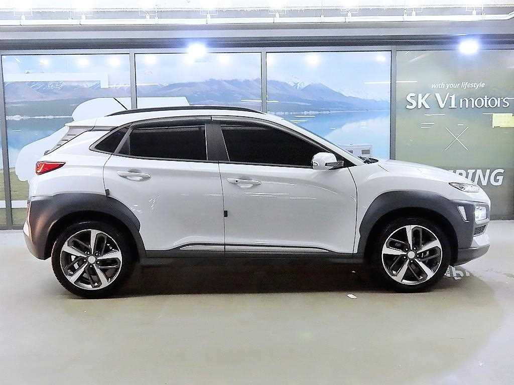 Hyundai Kona — photo 03