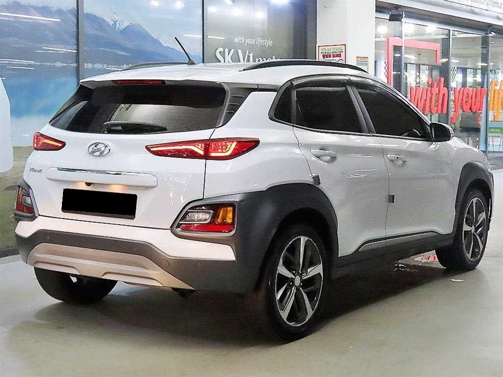 Hyundai Kona — photo 04