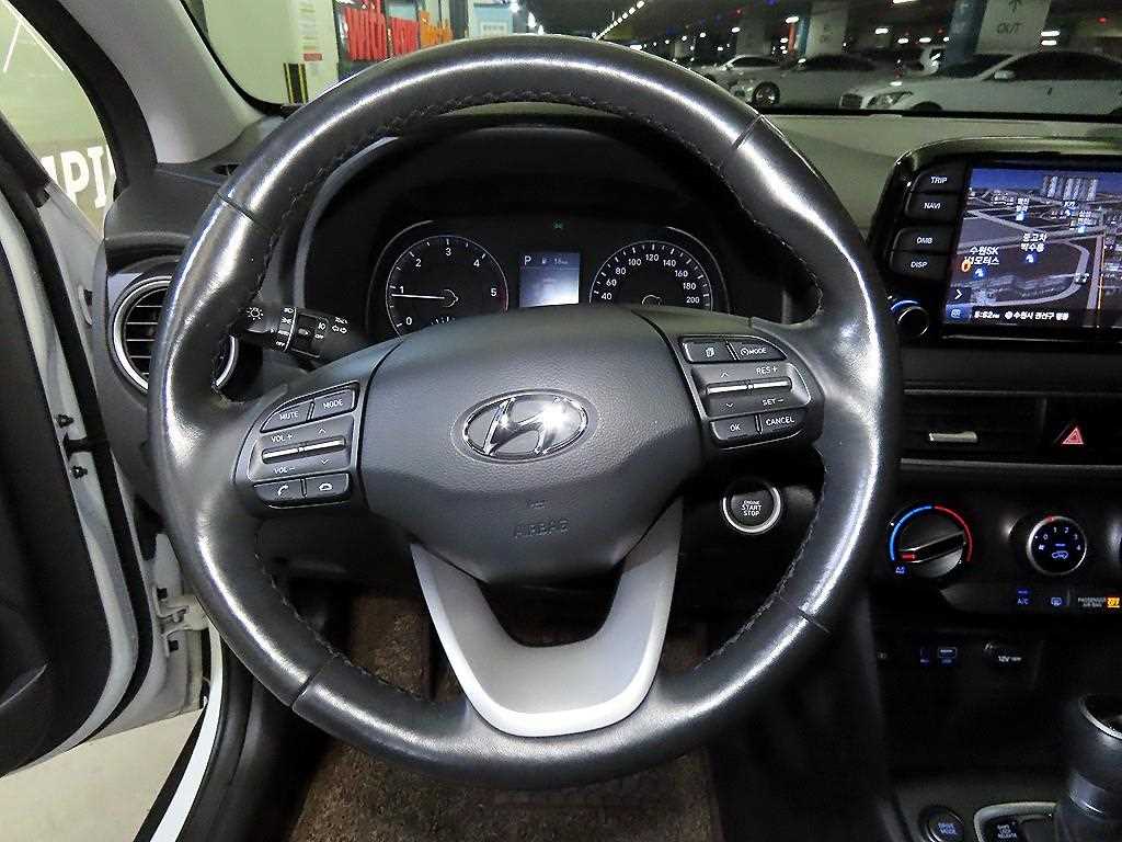 Hyundai Kona — photo 08