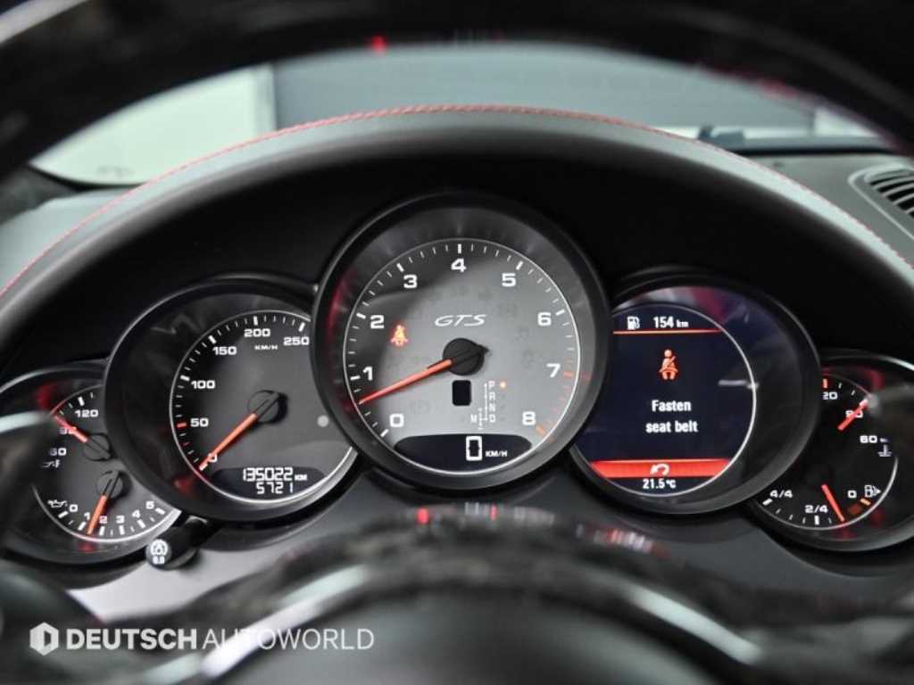 Porsche Cayenne — photo 08