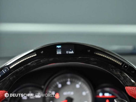 Porsche Cayenne — photo 18
