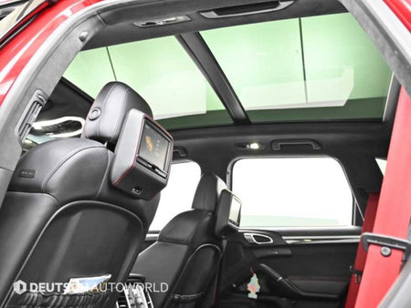 Porsche Cayenne — photo 19