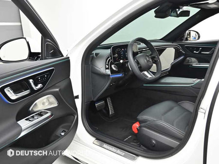 Mercedes-Benz E-Class — photo 11