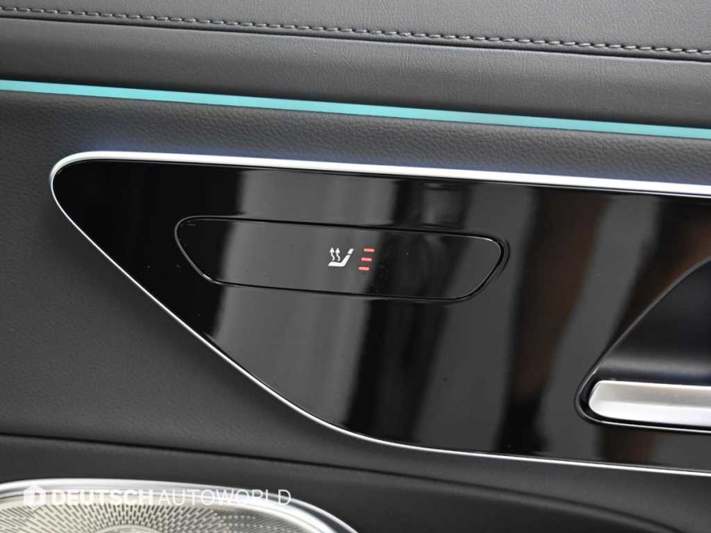 Mercedes-Benz E-Class — photo 16