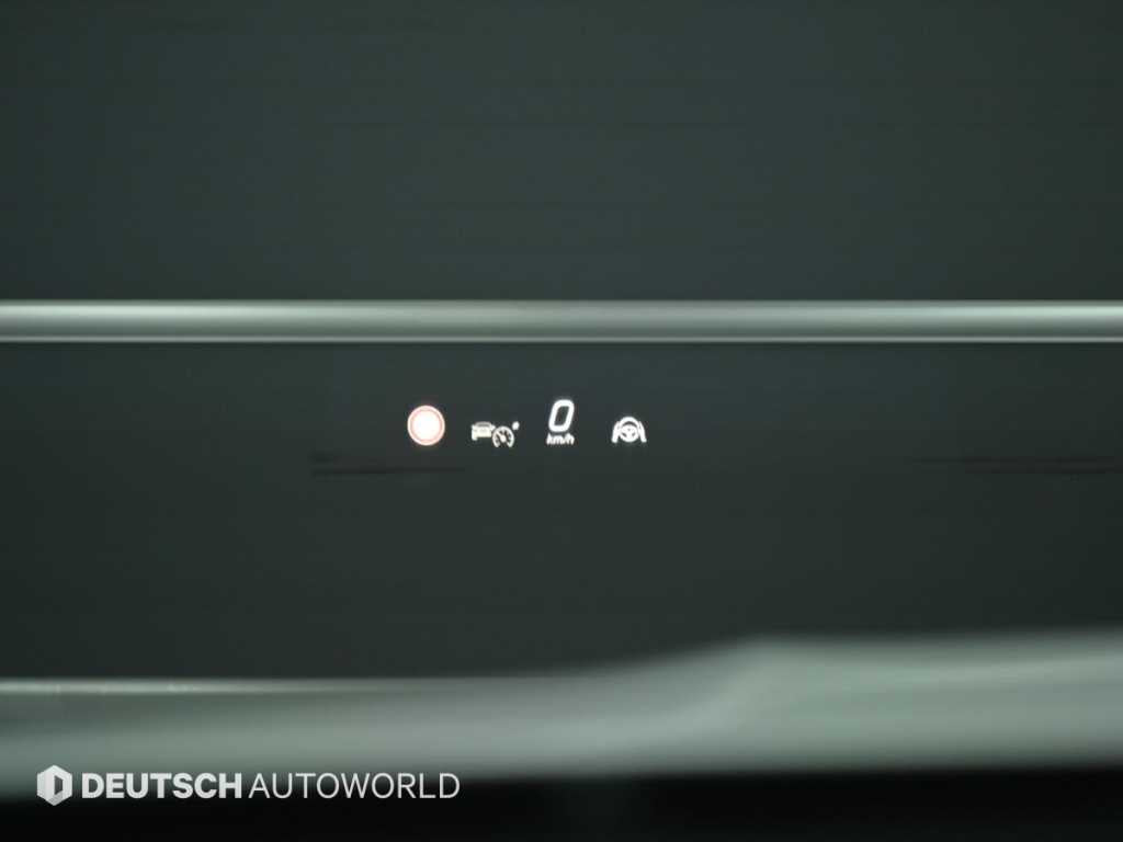 Mercedes-Benz E-Class — photo 17