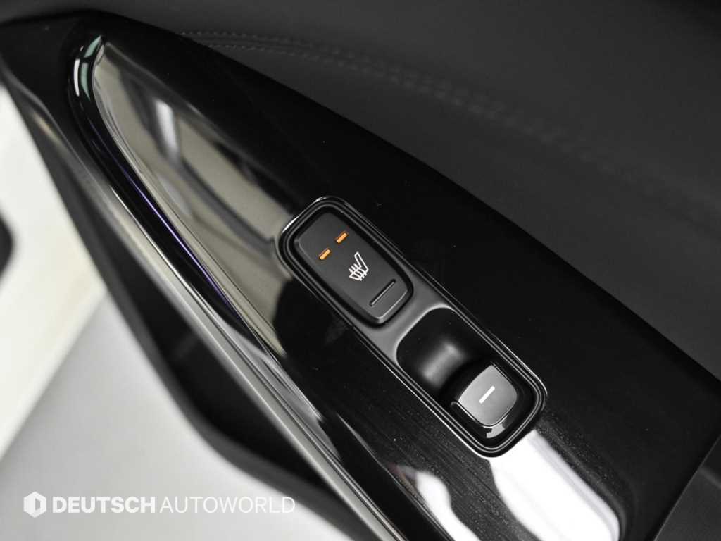Kia K7 — photo 19