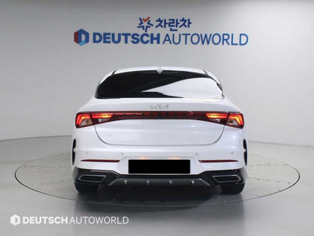 Kia K5 — photo 04