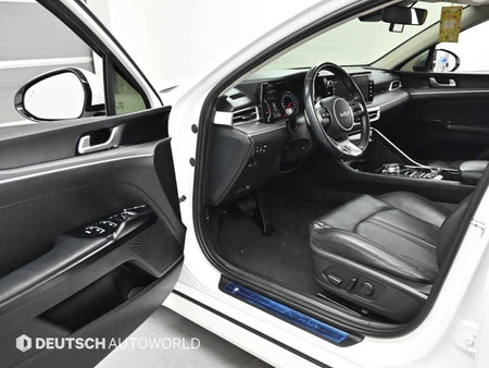 Kia K5 — photo 11