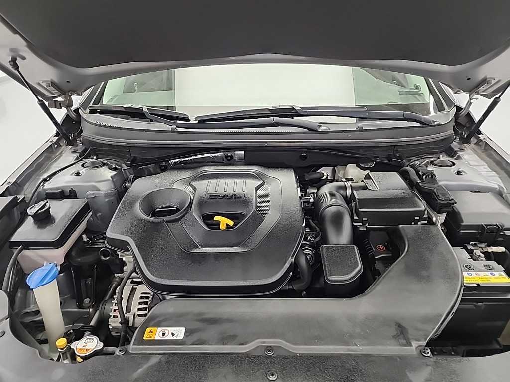 Hyundai Sonata — photo 05