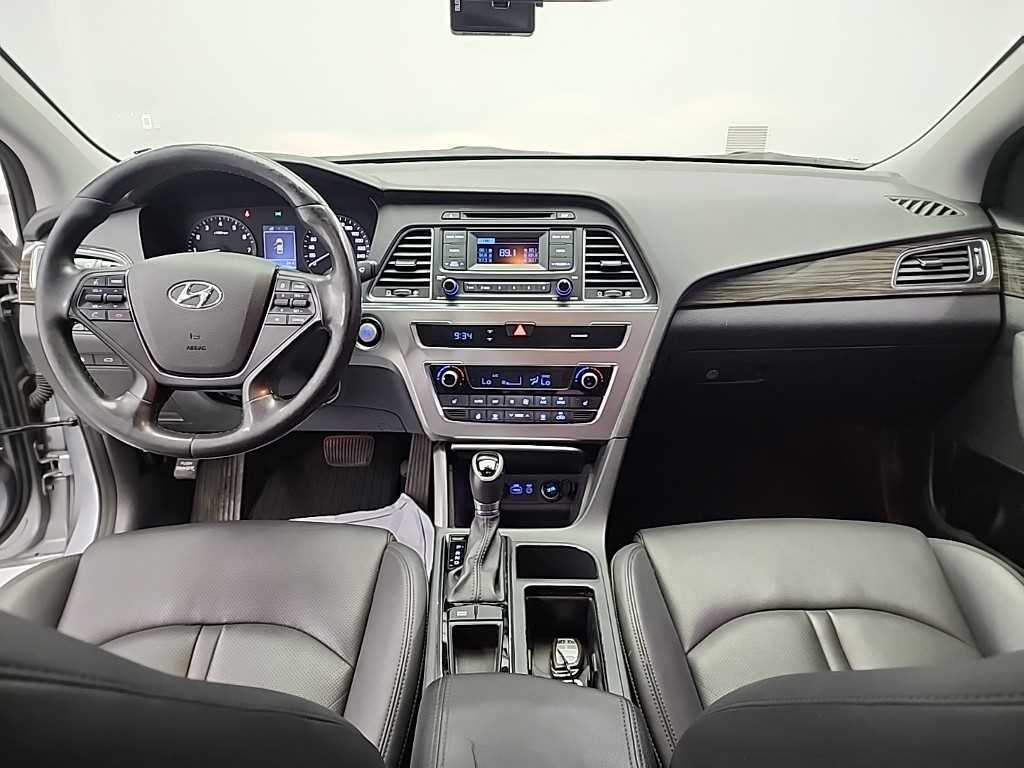 Hyundai Sonata — photo 07