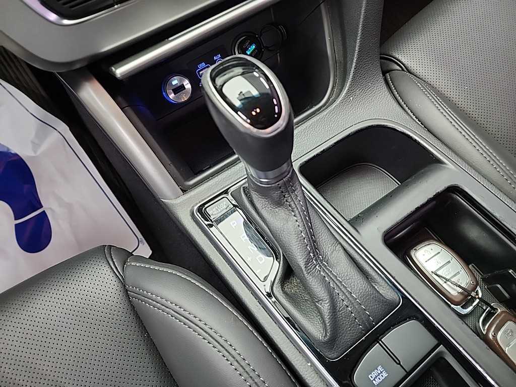 Hyundai Sonata — photo 08