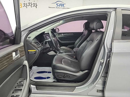 Hyundai Sonata — photo 11