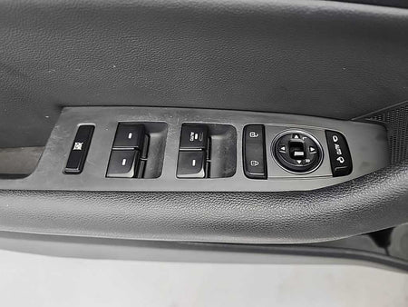 Hyundai Sonata — photo 14