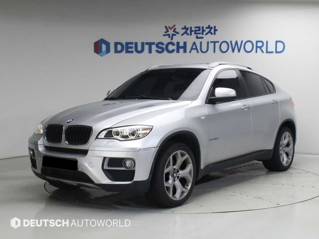 BMW X6 — photo 01