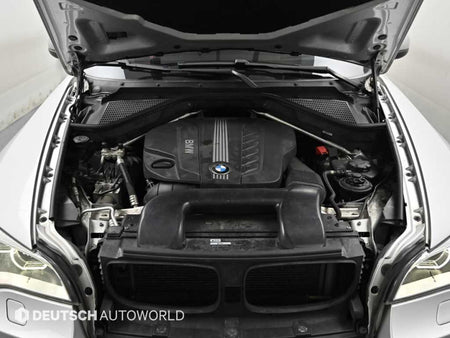 BMW X6 — photo 06