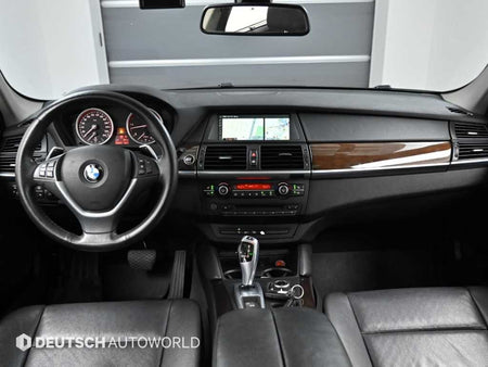 BMW X6 — photo 07