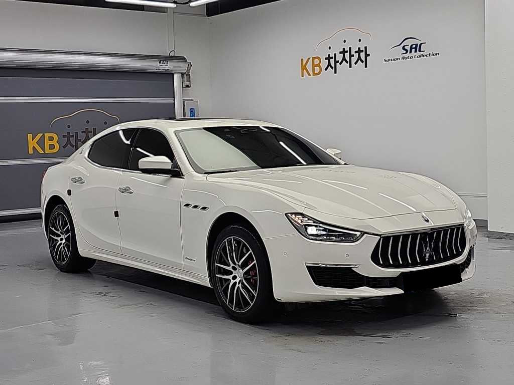 Maserati Ghibli — photo 04