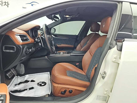 Maserati Ghibli — photo 11