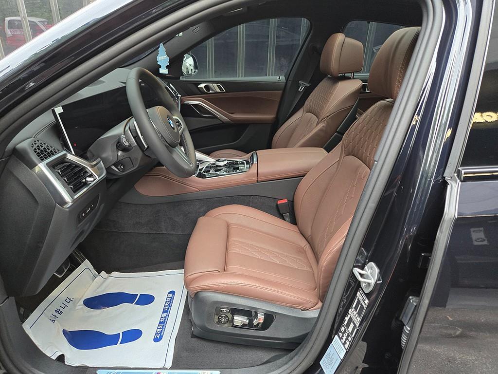 BMW X6 — photo 05