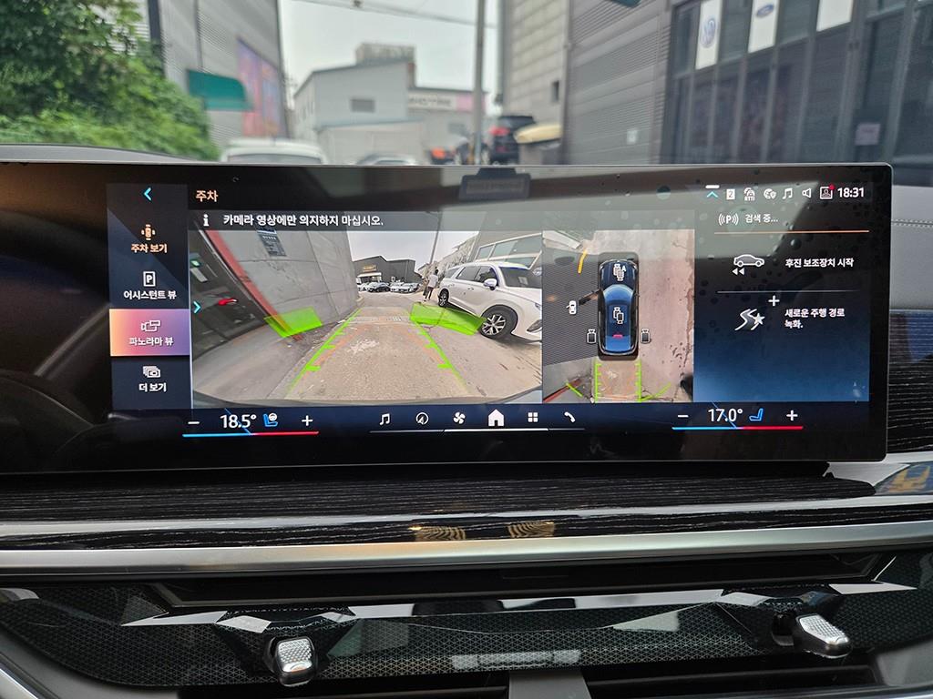 BMW X6 — photo 18