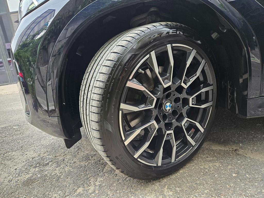 BMW X6 — photo 20