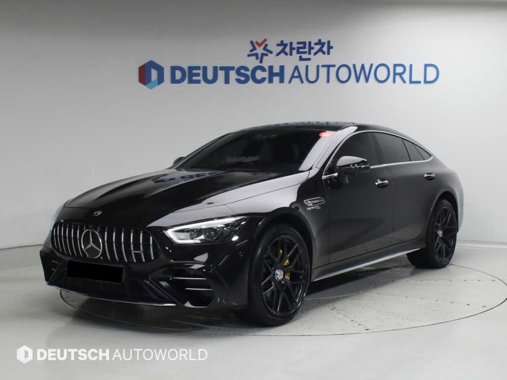 Mercedes-Benz AMG GT — photo 01