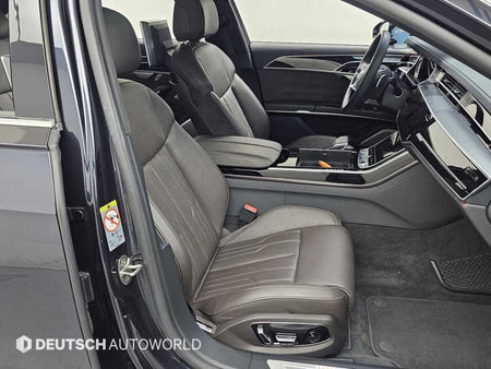 Audi A8 — photo 10