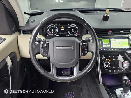 Land Rover Discovery Sport — photo 13