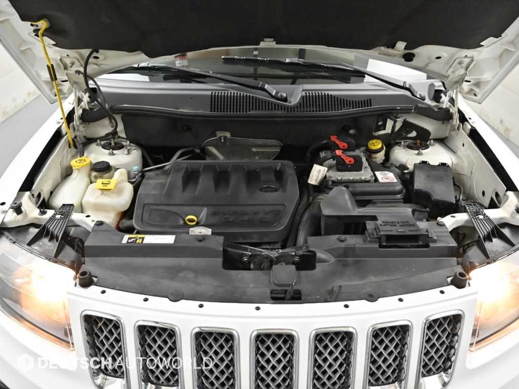 Jeep Compass — photo 06