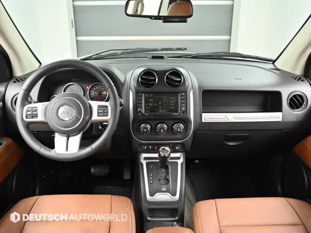 Jeep Compass — photo 07