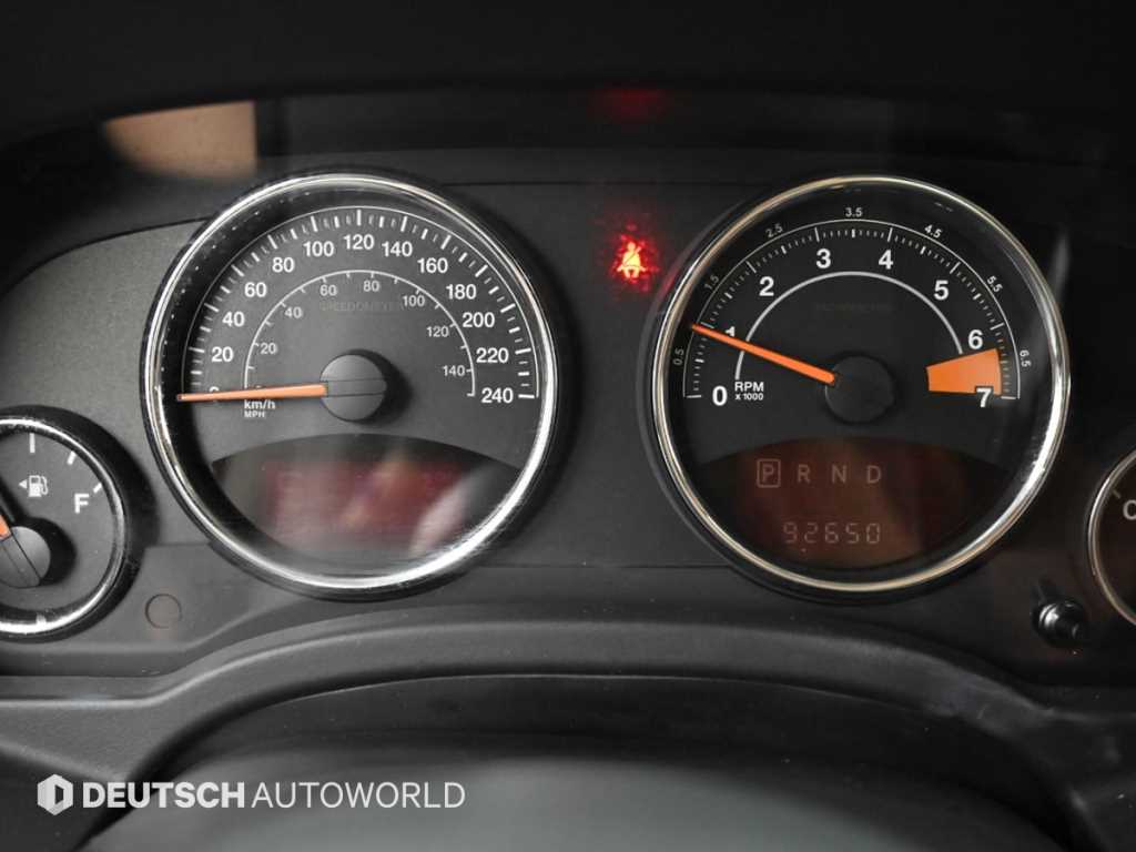 Jeep Compass — photo 08
